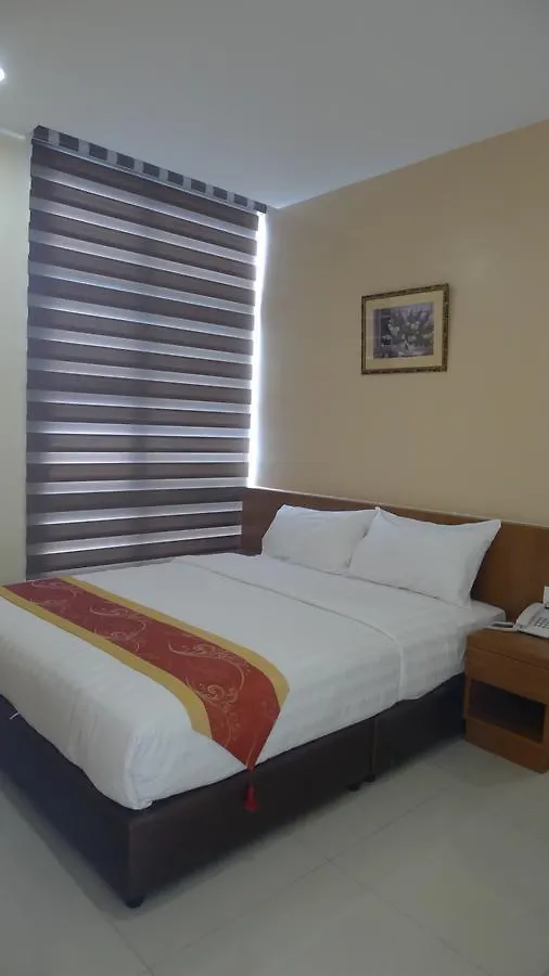 Hotel Zamburger Lamb Special Malacca
